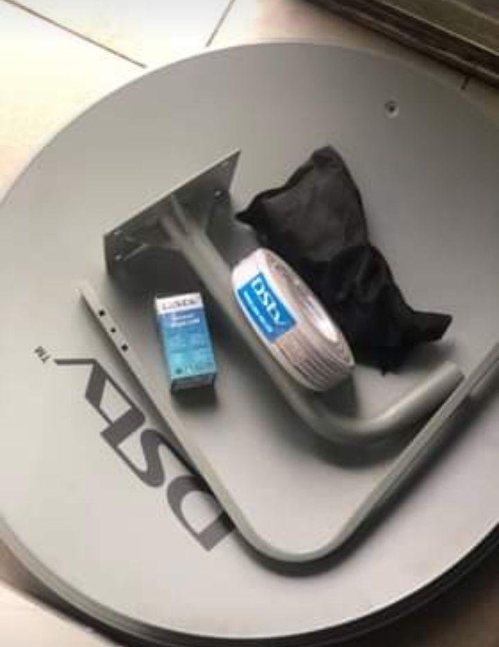 Dstv dish set